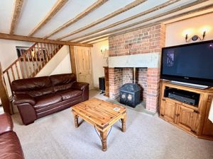 lounge- click for photo gallery